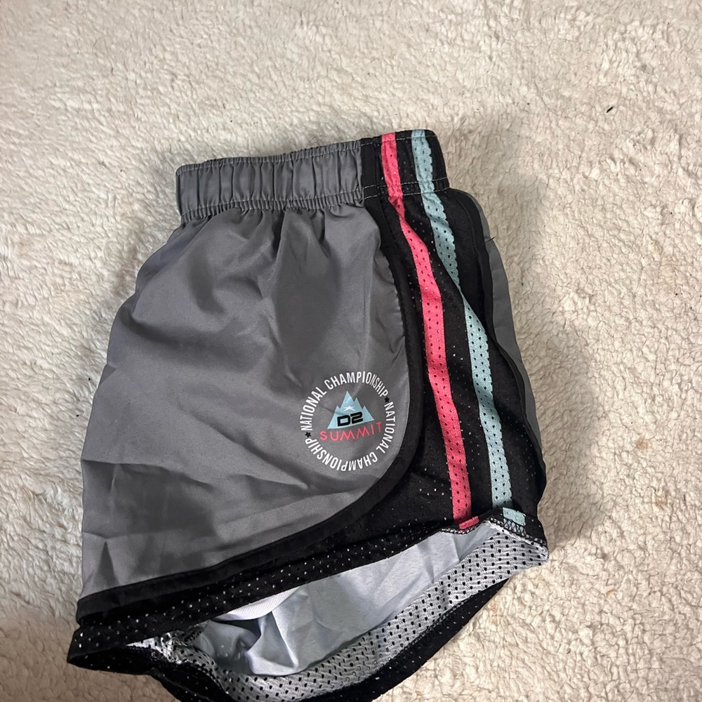 2021 D2 summit shorts